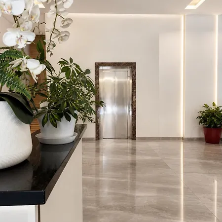 Glass Otel Dıraç